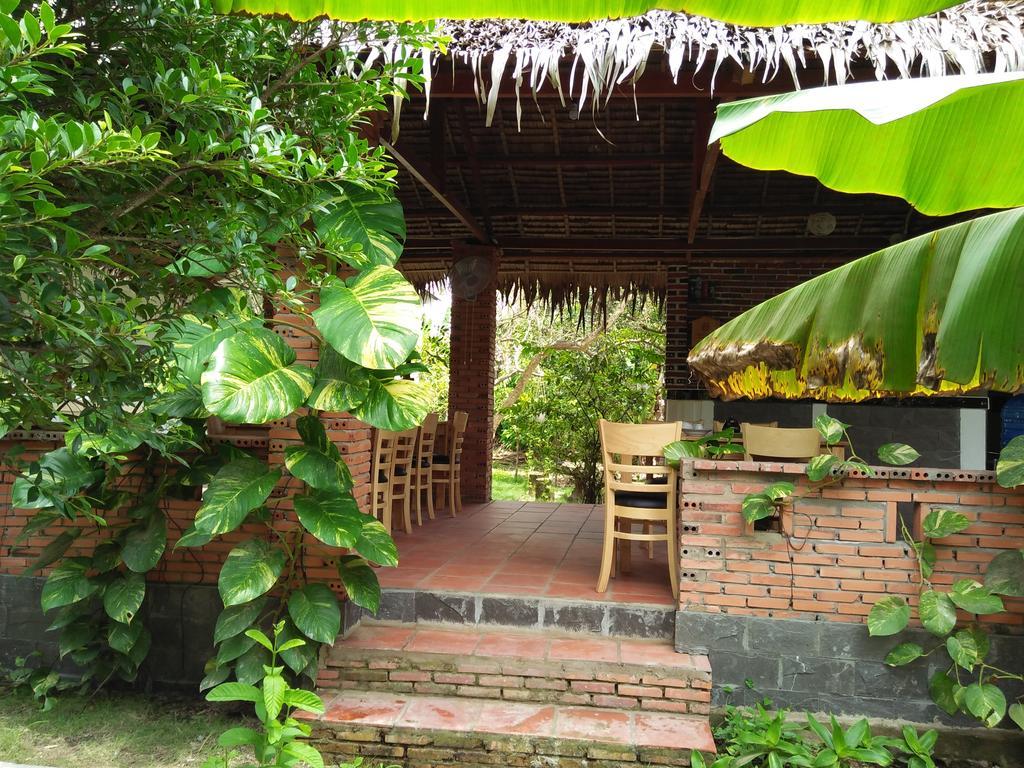 Homestay Quoc Phuong Riverside *